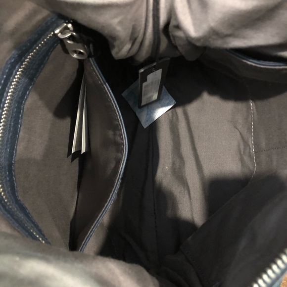 COPY - Liebeskind Shoulder bag - Picture 6 of 9